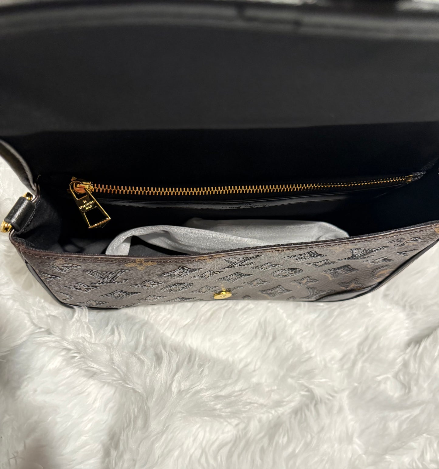Crossbody