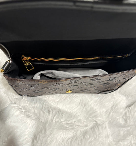 Crossbody